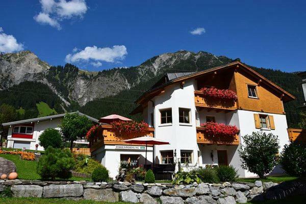 Appartement Haus Frainer à Wald am Arlberg Extérieur photo